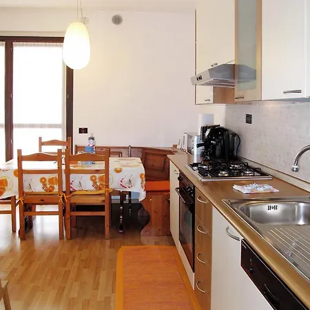 Vigna Del Lago 122s Apartment