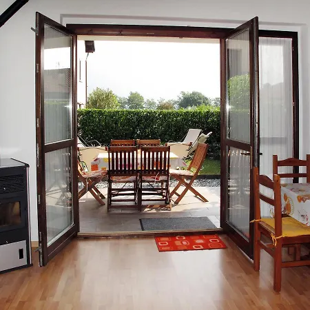 Vigna Del Lago 122s Apartment